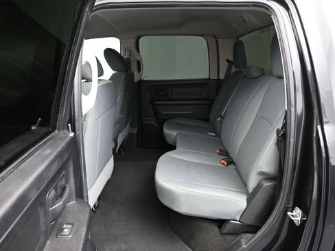 Used 2016 RAM 1500 Express w/ Black Ram 1500 Express Group AWD/4WD image 11