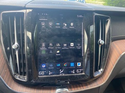 Used 2019 Volvo XC60 T6 Inscription w/ Protection Package Premier AWD/4WD image 17