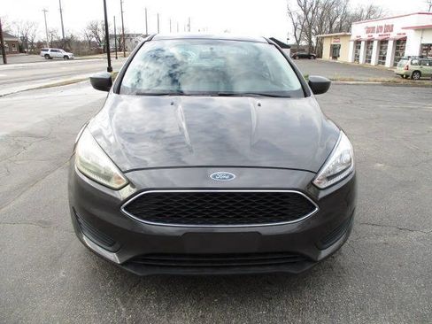 Used 2018 Ford Focus SE image 6