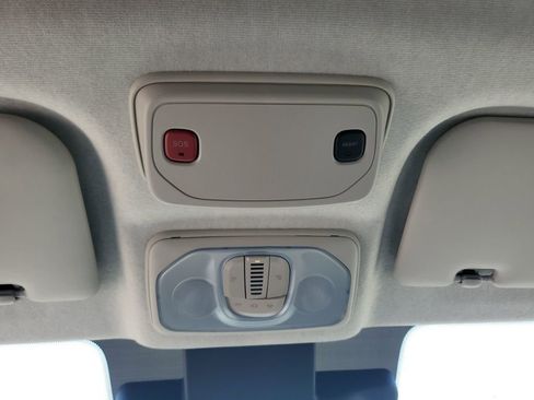 Used 2024 RAM ProMaster 2500 image 22