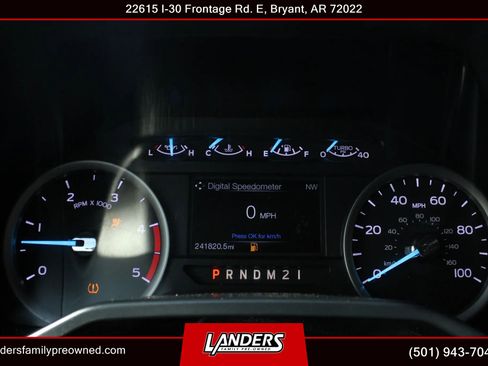 Used 2017 Ford F250 XLT w/ XLT Premium Package image 24