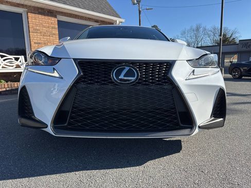 Used 2017 Lexus IS 300 AWD image 5