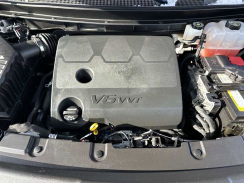 Certified 2023 Chevrolet Traverse Premier w/ Redline Edition image 10