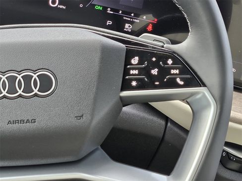 New 2025 Audi Q5 Premium Plus image 16