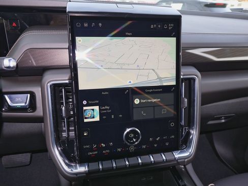 New 2026 GMC Yukon XL Elevation image 19