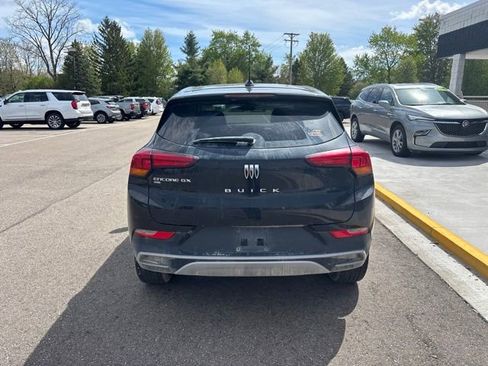 Used 2024 Buick Encore GX Preferred AWD/4WD image 8
