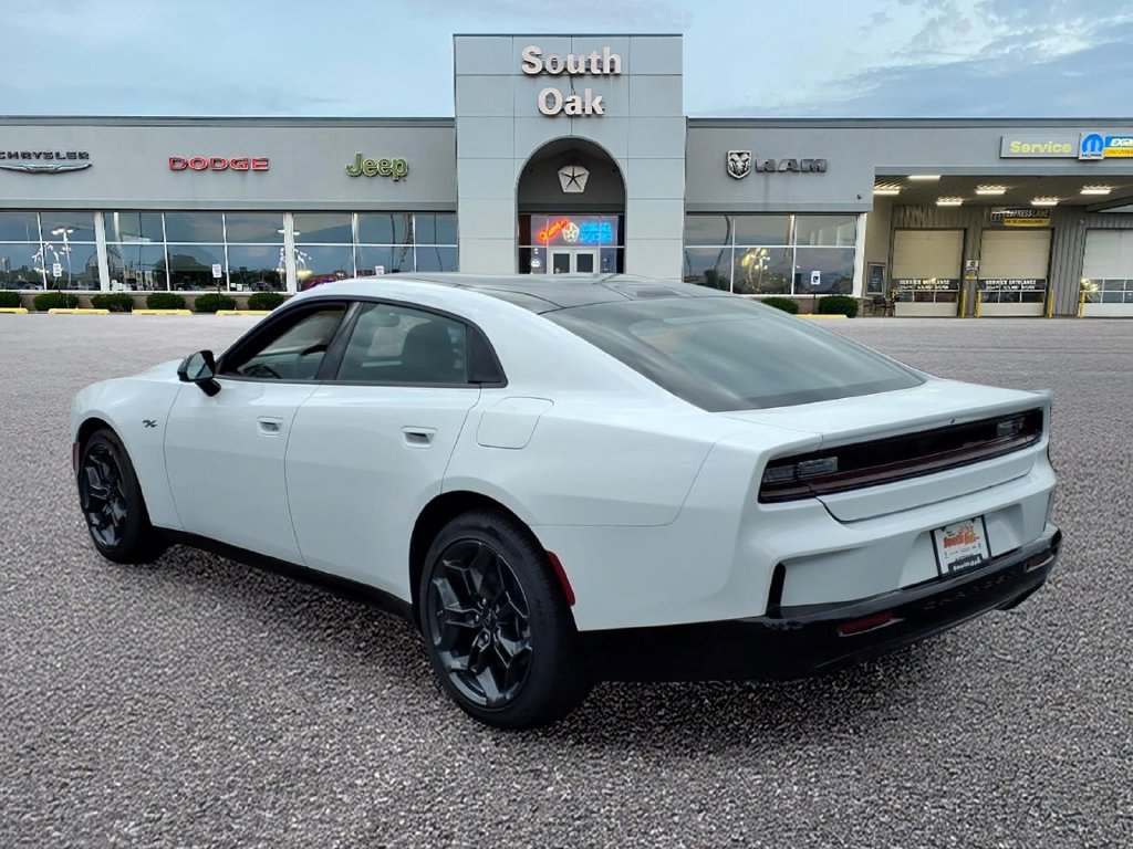 New 2026 Dodge Charger R/T w/ Blacktop Package AWD/4WD image 4