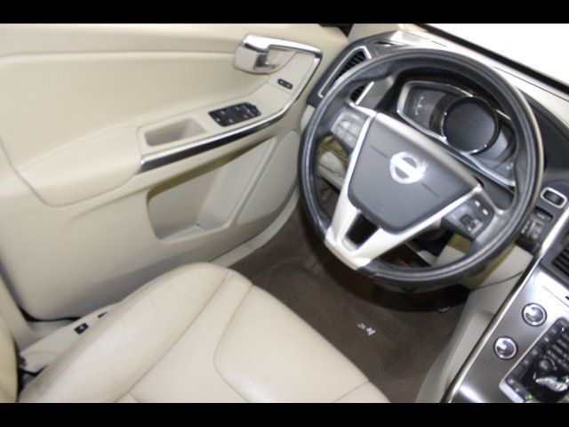 Used 2014 Volvo XC60 3.2 AWD/4WD image 16