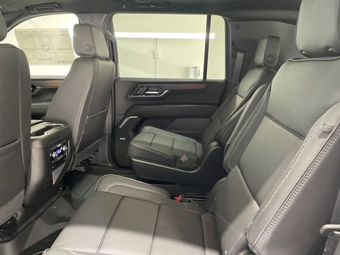New 2026 GMC Yukon XL Denali w/ Sun & Power Step Package image 13