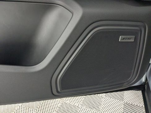 Certified 2025 Porsche Macan image 18