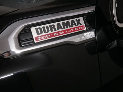 Used 2022 GMC Sierra 2500 Denali w/ Denali Ultimate Package AWD/4WD image 10