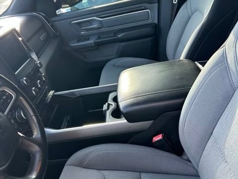 Used 2022 RAM 1500 Big Horn RWD image 5