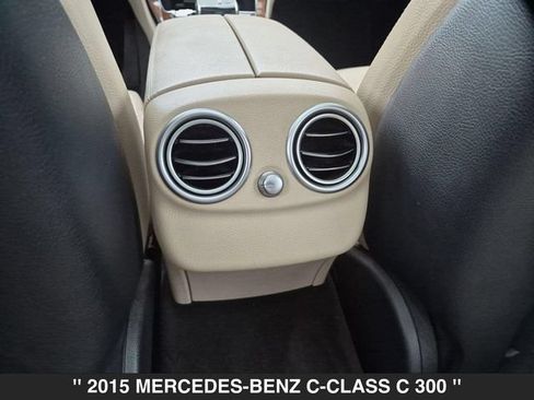 Used 2015 Mercedes-Benz C 300 4MATIC Sedan image 29