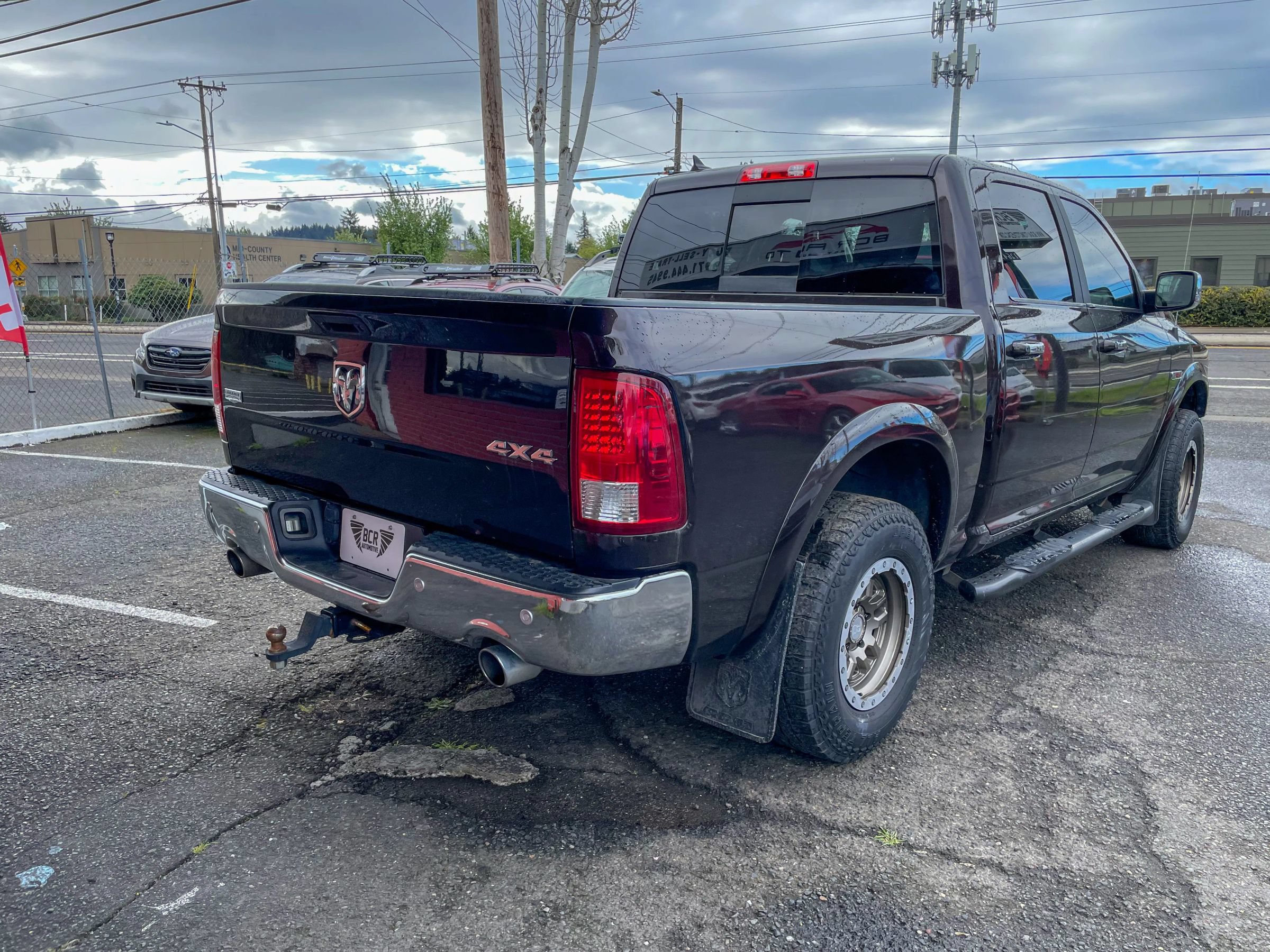 Used 2017 RAM 1500 Laramie w/ Cold Weather Group AWD/4WD image 5