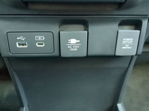 Used 2025 Honda Odyssey Touring image 23