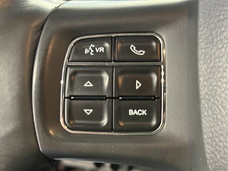Used 2012 RAM 1500 Laramie AWD/4WD image 20