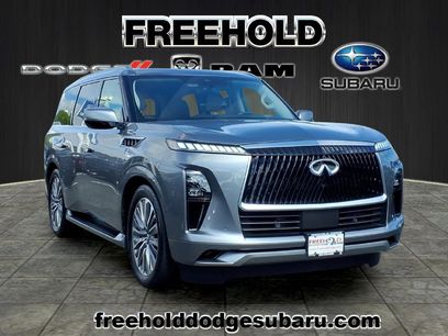 Used 2025 INFINITI QX80 Sensory