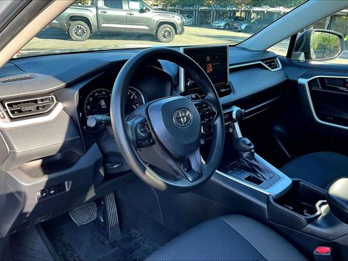 Used 2024 Toyota RAV4 LE image 13