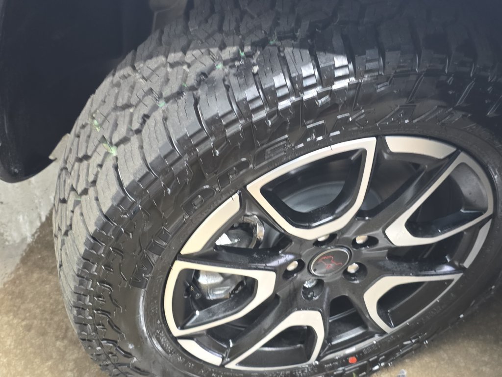 New 2026 Jeep Compass Trailhawk AWD/4WD image 32