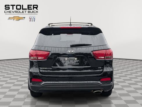 Used 2020 Kia Sorento S image 5