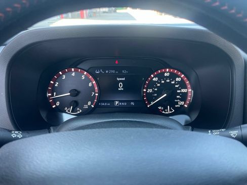 Used 2025 Nissan Frontier Pro-X w/ Pro Convenience Package RWD image 13