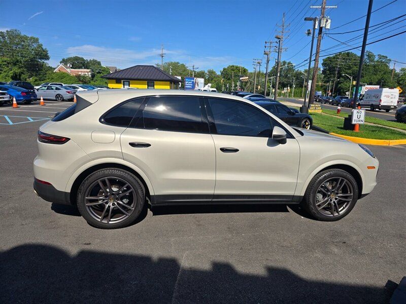 Used 2020 Porsche Cayenne S AWD/4WD image 25