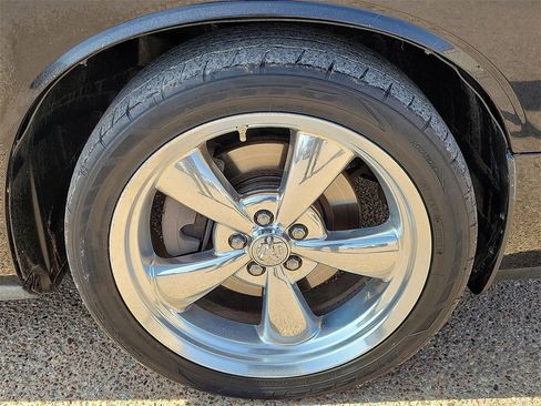 Used 2010 Dodge Challenger R/T image 14