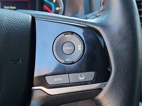 Certified 2022 Honda Pilot Touring image 20