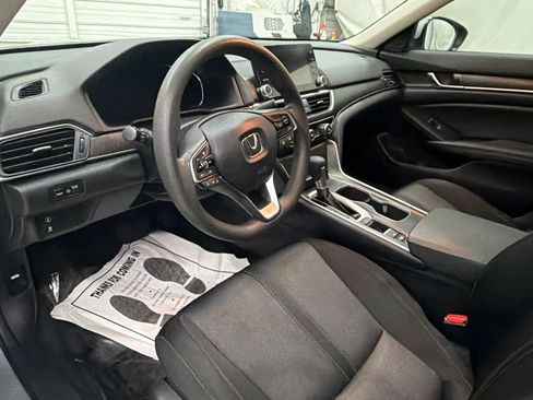 Used 2020 Honda Accord EX image 12