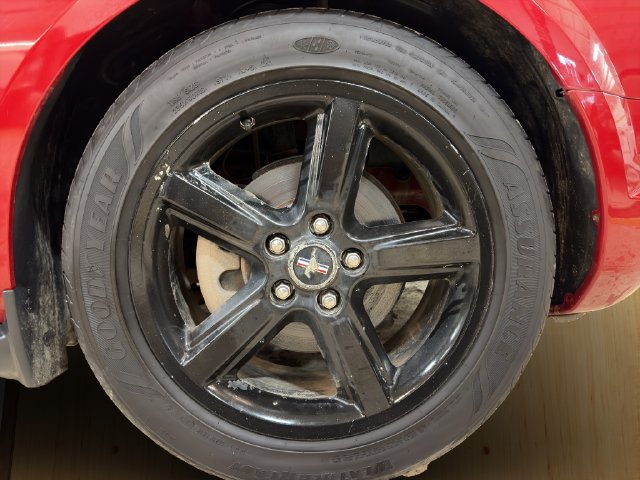Used 2008 Ford Mustang Premium RWD image 25