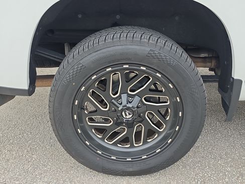 Used 2019 Chevrolet Silverado 1500 RST w/ All-Star Edition RWD image 5