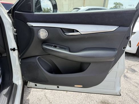 Used 2019 INFINITI QX50 Essential w/ Sensory Package AWD/4WD image 27