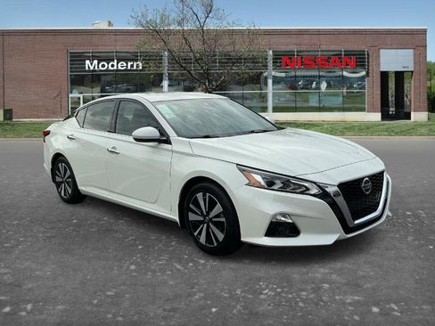 Used 2022 Nissan Altima 2.5 SL FWD image 5