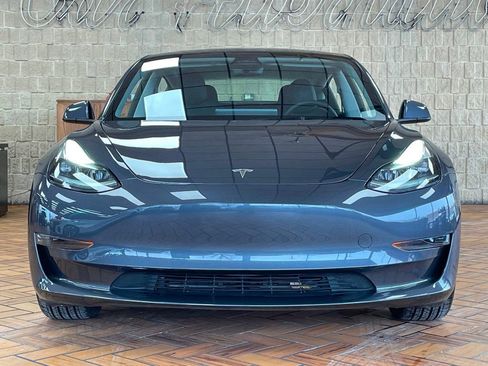 Used 2023 Tesla Model 3 Standard Range image 3