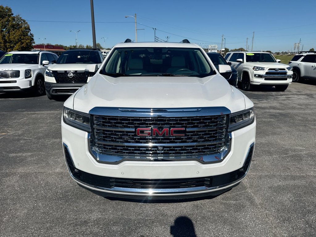 Used 2022 GMC Acadia Denali w/ Denali Ultimate Package AWD/4WD image 16