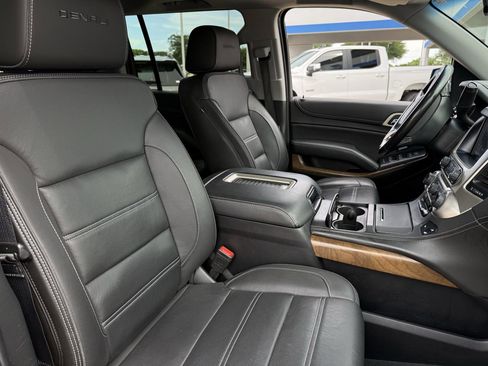 Used 2019 GMC Yukon XL Denali w/ Denali Ultimate Package image 22