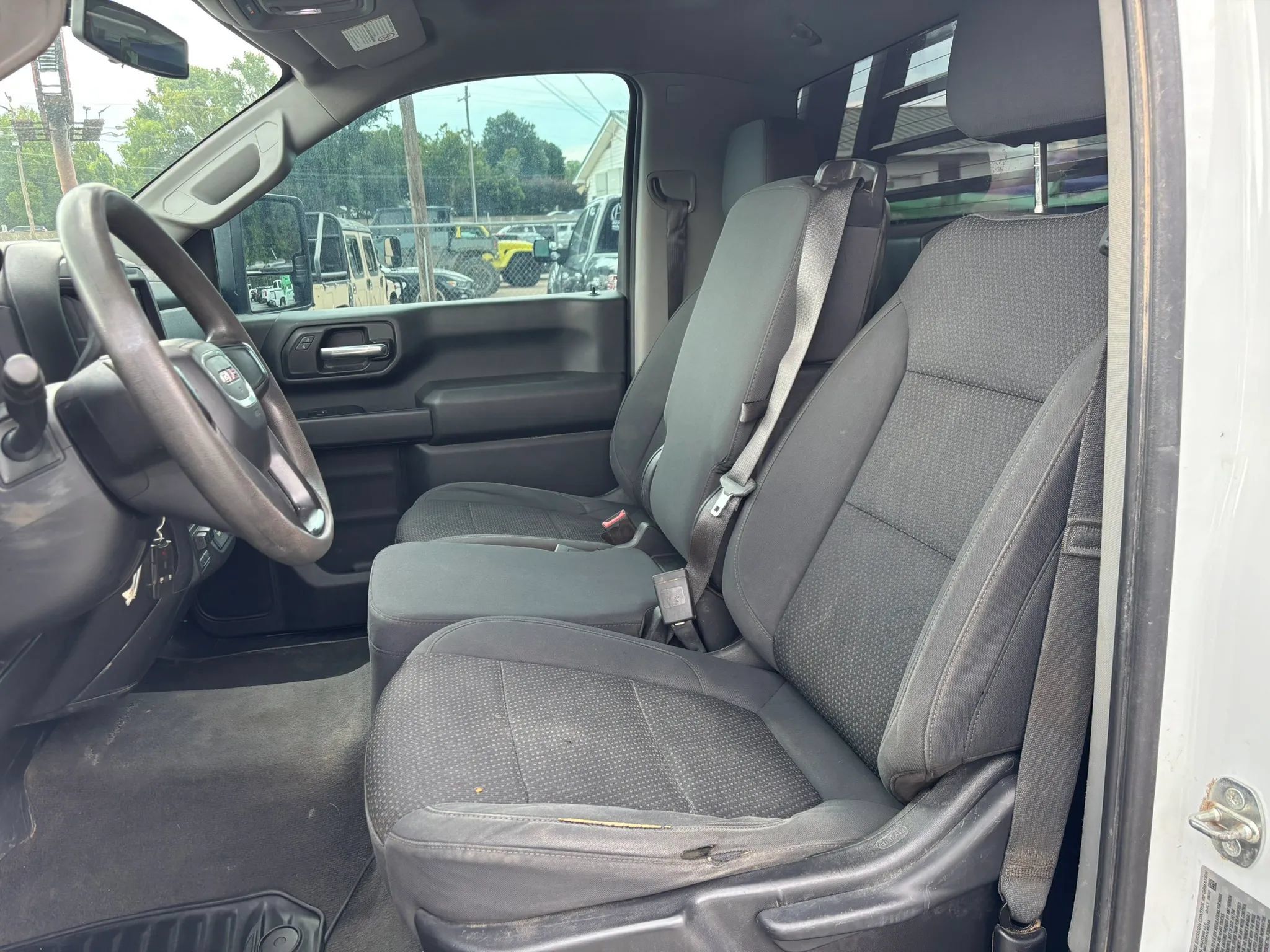 Used 2020 GMC Sierra 3500 4x4 Regular Cab w/ Convenience Package image 11