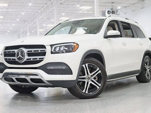 Used 2022 Mercedes-Benz GLS 450 GLS 450 w/ Warmth & Comfort Package image 6