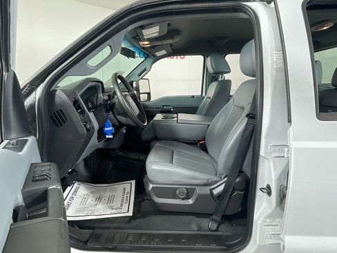 Used 2016 Ford F250 XL w/ Power Equipment Group image 12