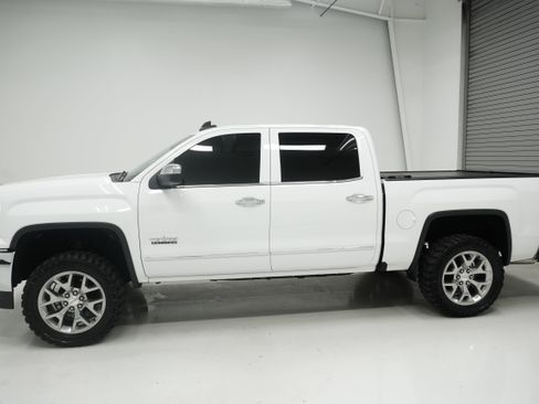 Used 2018 GMC Sierra 1500 SLT w/ Texas SLT Premium Package RWD image 6