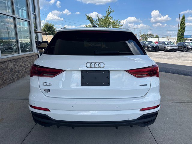 Used 2023 Audi Q3 2.0T Premium AWD/4WD image 4
