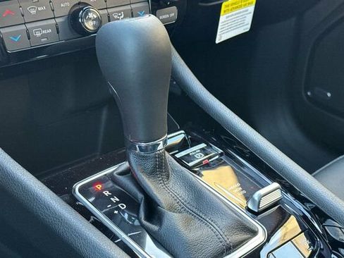 New 2026 Jeep Compass Limited image 19