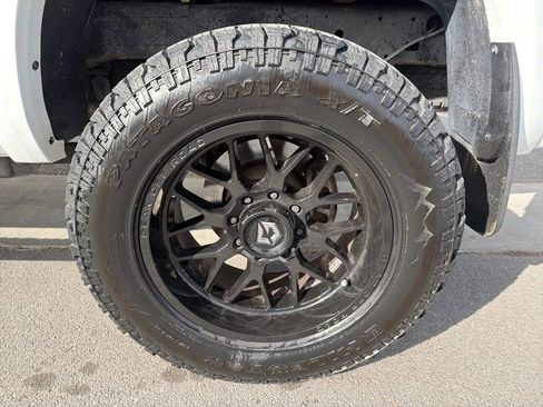 Used 2018 RAM 2500 Laramie image 50