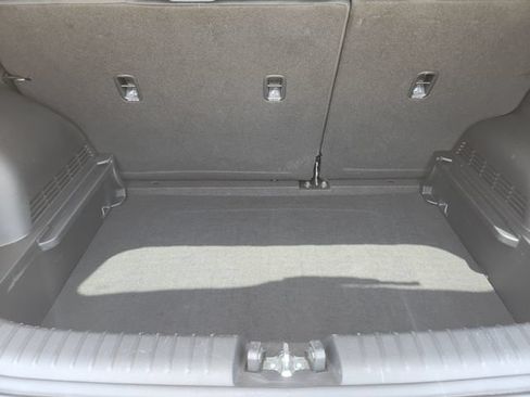 Certified 2025 Kia Soul LX w/ LX Technology Package FWD image 31