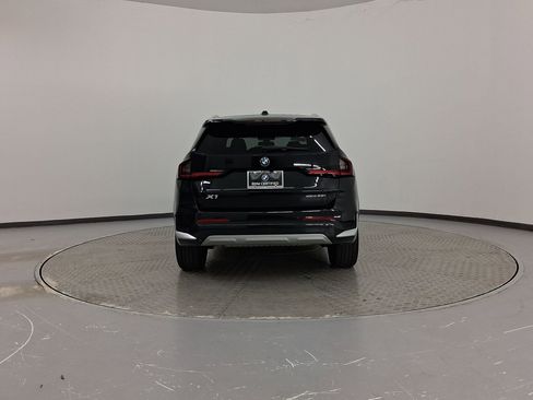Used 2025 BMW X1 xDrive28i image 10