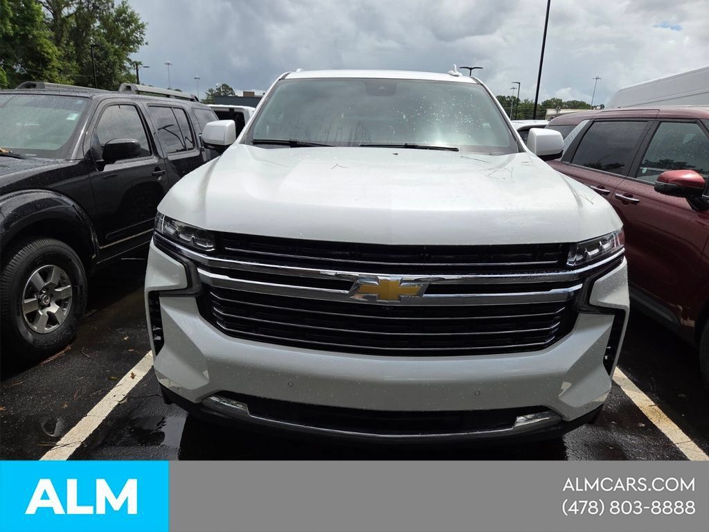 Used 2024 Chevrolet Tahoe LT w/ Luxury Package AWD/4WD image 18