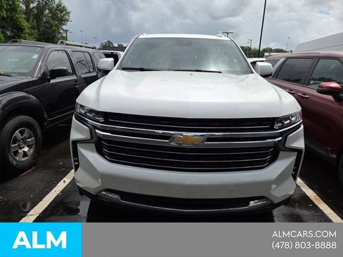 Used 2024 Chevrolet Tahoe LT w/ Luxury Package AWD/4WD image 18