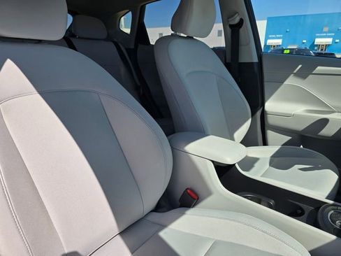 Used 2025 Hyundai Kona SEL AWD/4WD image 19