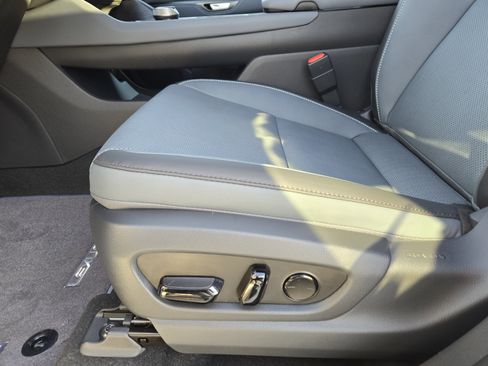 New 2026 Lexus RZ 350e 2WD w/ Convenience Package image 17