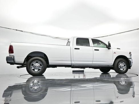New 2026 RAM 2500 Tradesman image 40